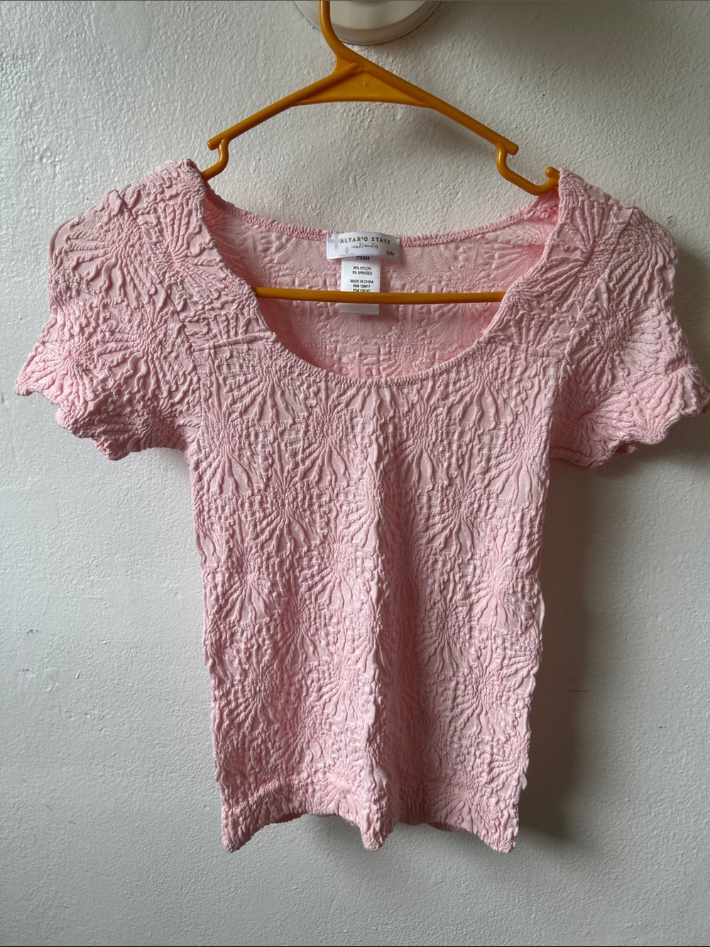 Altar'd State Light Pink Textured Scoop Neck Short Sleeve Top